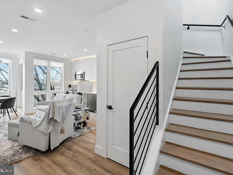 3117 Georgia Ave NW #301 — Photo 2