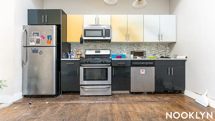 Rented by Nooklyn NYC LLC | media 25