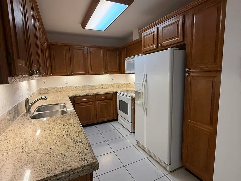 11339 SW 86th Ln — Photo 9