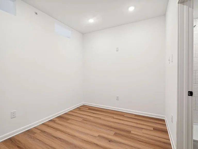 Brand New Fishtown Apartments — Photo 4