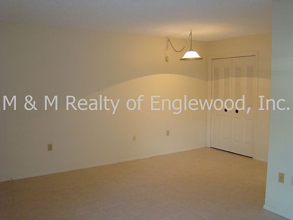3rd image of 8 Quails Run Blvd Unit 4