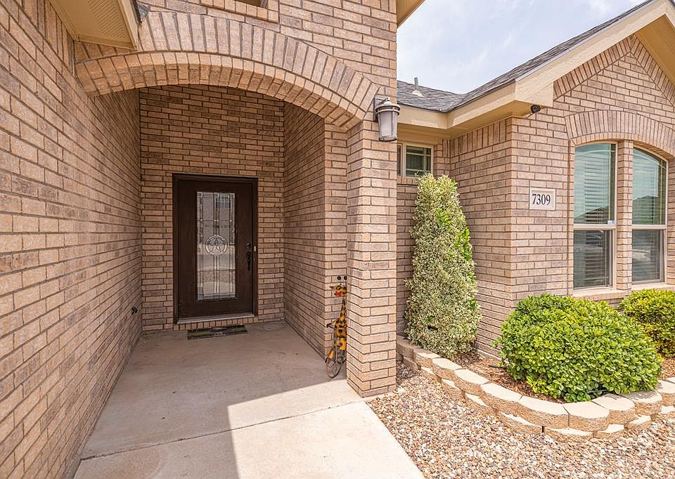 1st image of 7309 Donatello St