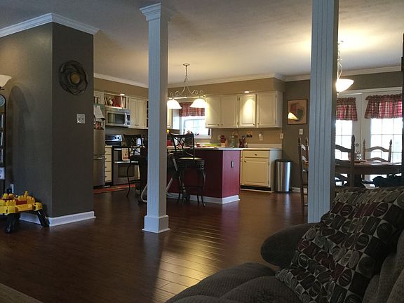 5th image of 154 Newport Way