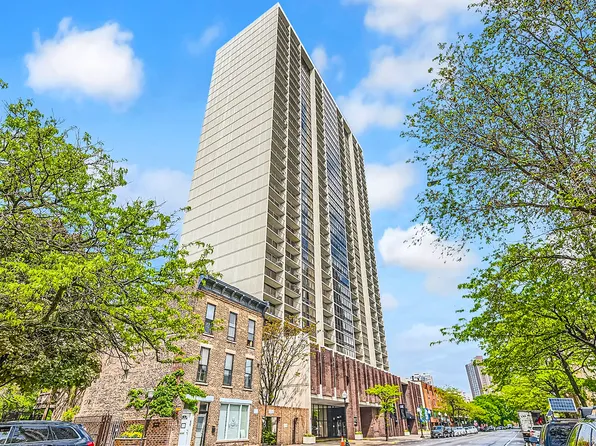 1636 N Wells St #18B, Chicago, IL 60614