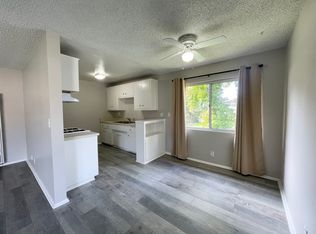 434 Terry Way APT C, Upland, CA 91786