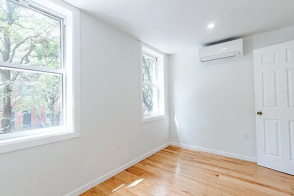 Rented by Avenues Real Estate | media 1