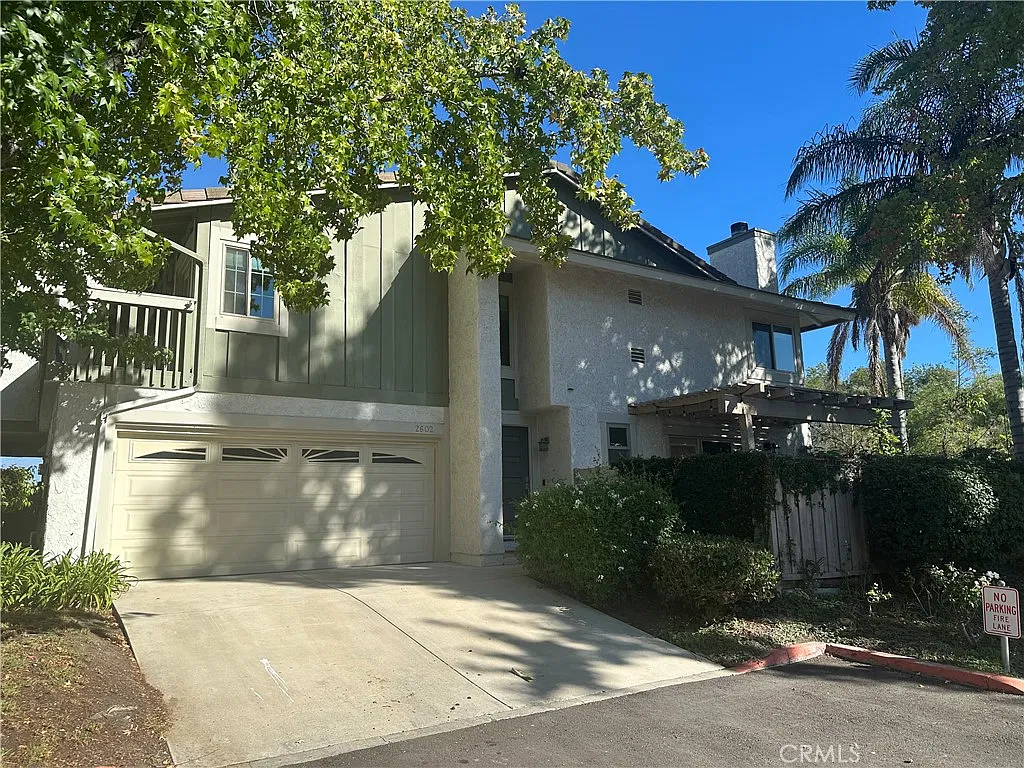 3 bed, 2.5 bath, 1501 sqft, $3,900 — Photo 1