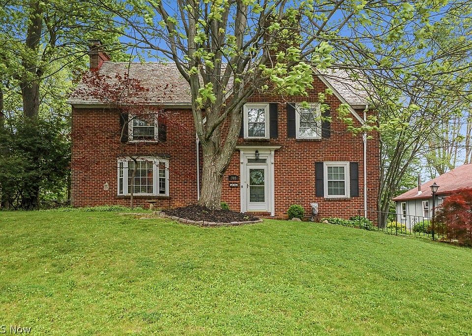 1st image of 705 Overlook Dr
