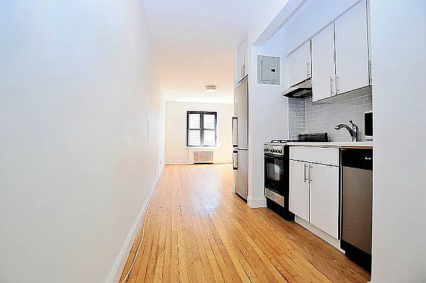 1st image of 312 W 23rd St APT 4L