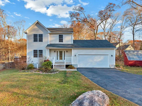 30 Charlton Lane, Groton, CT 06340