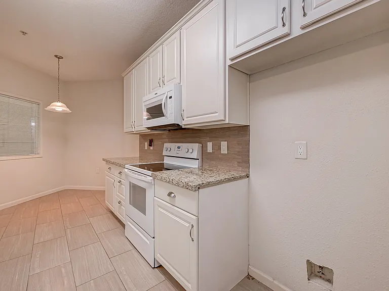 2803 Kings Crossing Dr #112 — Photo 2