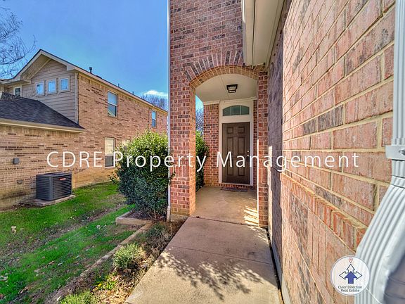 4th image of 1409 Ravenwood Dr