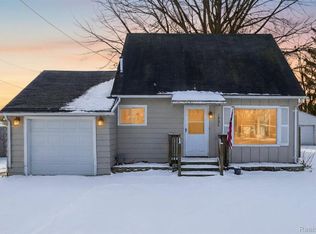 1926 Kilbourn Ave, Owosso, MI