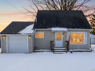 1926 Kilbourn Ave, Owosso, MI, 48867