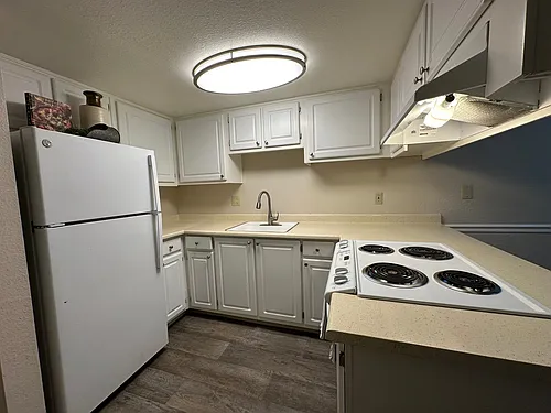 Northridge Terrace Apartments at 4900-4948 Stamas Lane, Fair Oaks California Photo 1