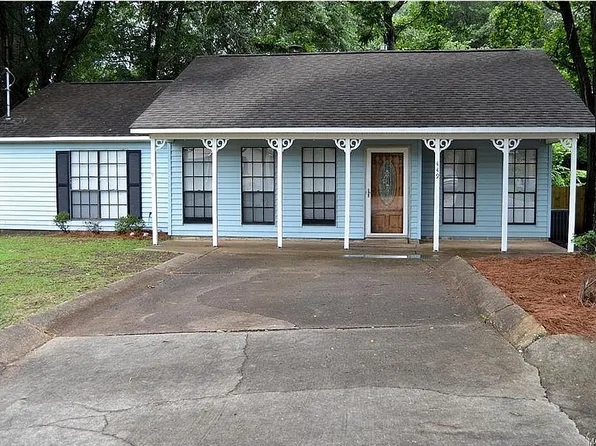 449 Cargill St, Prattville, AL 36067