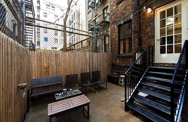 Rented by Cooper & Cooper Real Estate | media 4