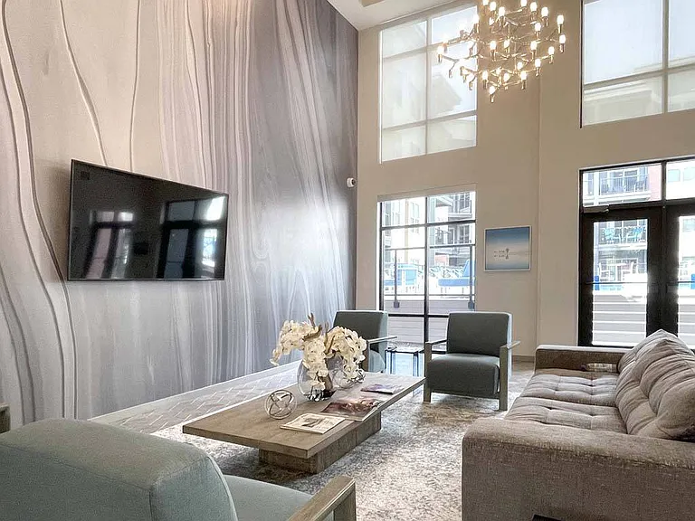 Elevate Apartments — Photo 39