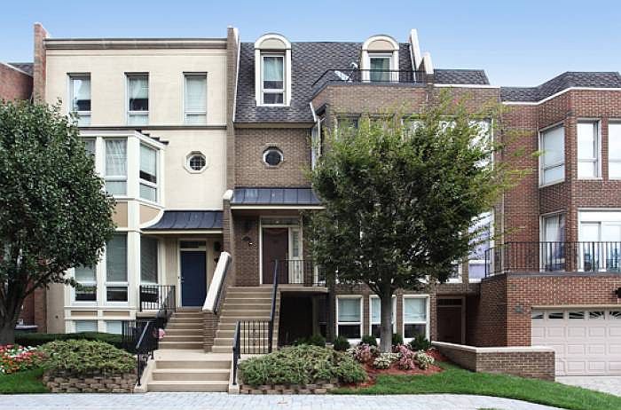 1st image of 169 Kensington Dr #169