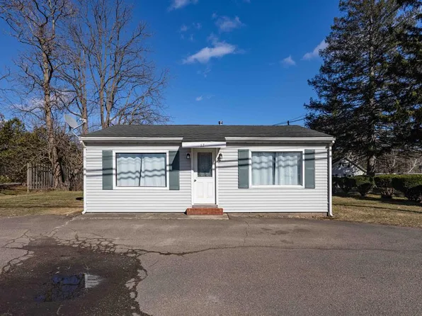 17 Main St, Lawrenceville, PA 16929