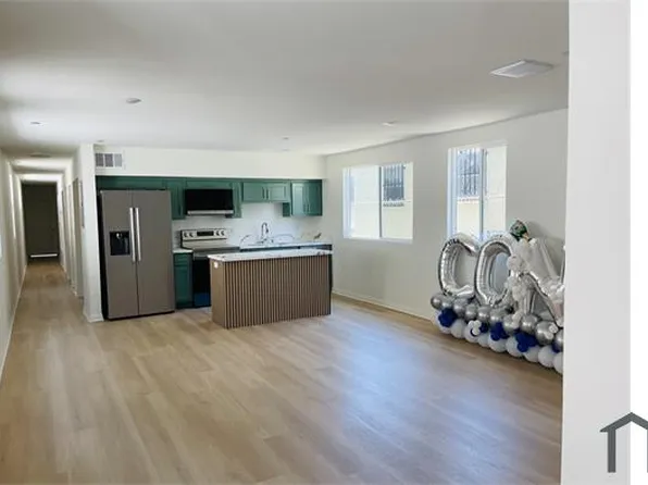 1354 E 108th St, Los Angeles, CA 90059