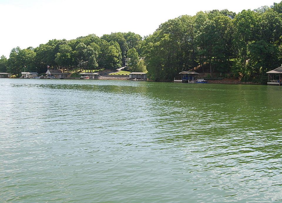 1st image of 66 Winding Waters Dr