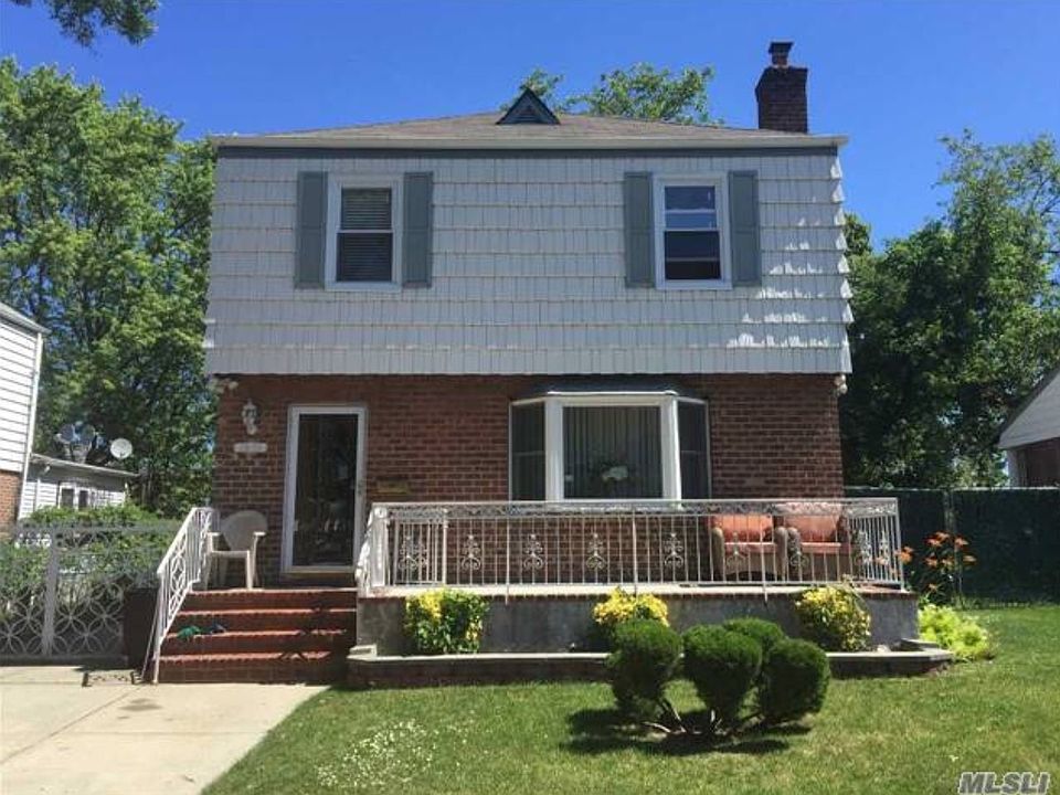 1st image of 231 Ave 130 St