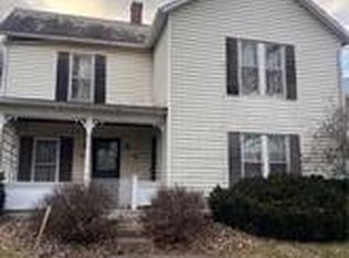 31 Leget St, Marietta, OH 45786