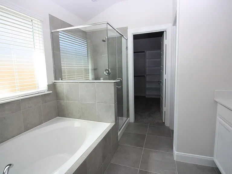 24323 Wild Bramble Ln — Photo 20