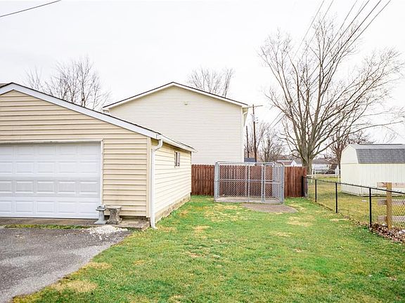 5th image of 614 Carol Dr