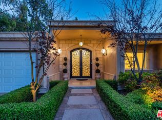 1915 Loma Vista Dr, Beverly Hills, CA 90210