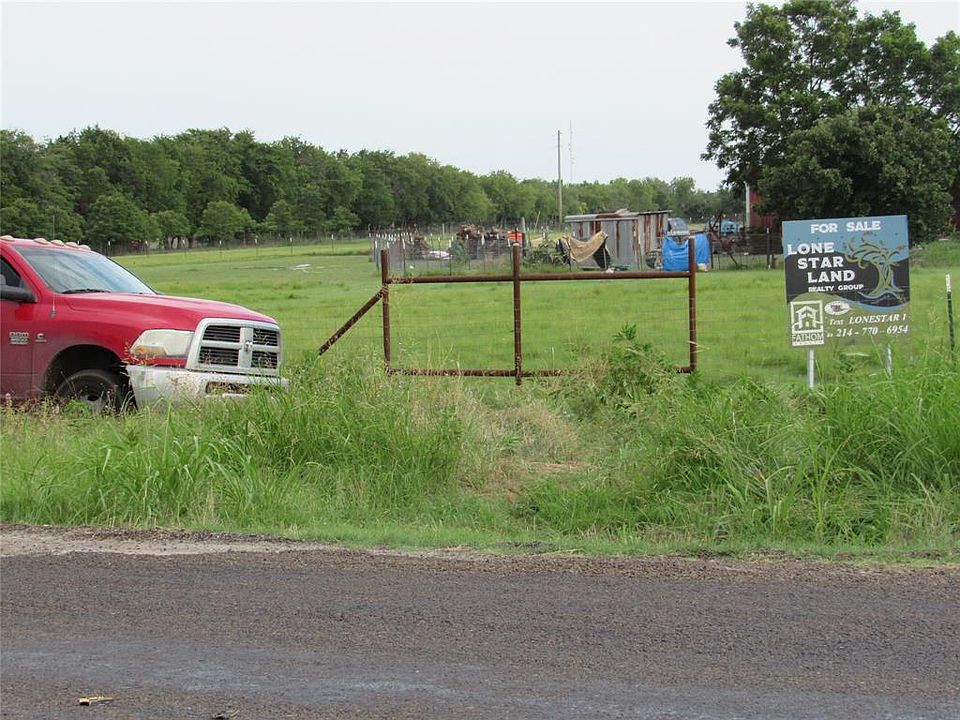1st image of 11304 County Road 493 #B