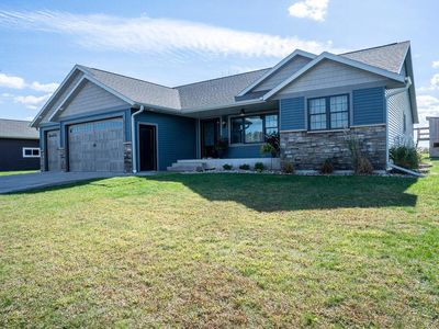 230 Howard DRIVE, Holmen, WI, 54636