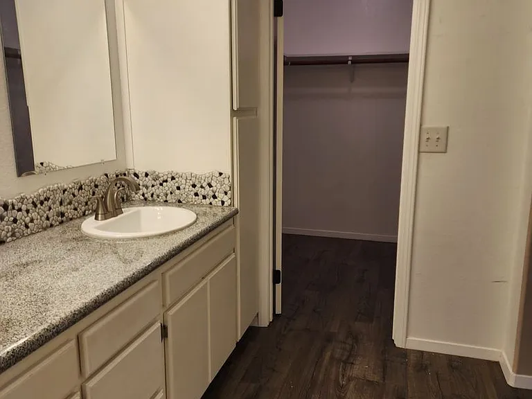 3301 Chuckwagon St — Photo 17
