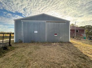 528 200th St, Eureka, KS 67045