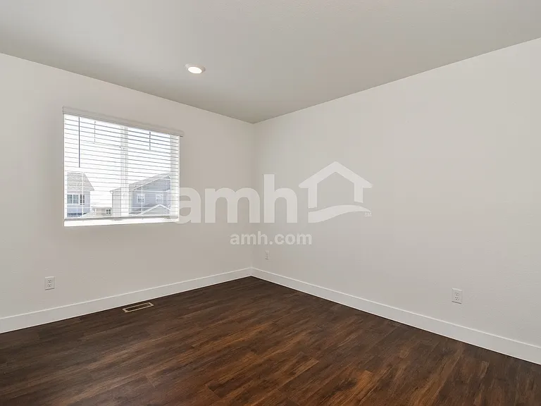 7618 Mardale Ln — Photo 20