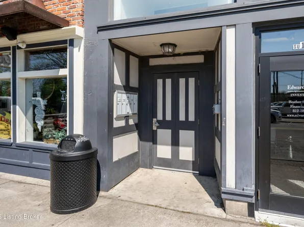 240 Spring St Unit B, Jeffersonville, IN 47130