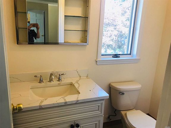 5th image of 4922 Browvale Ln