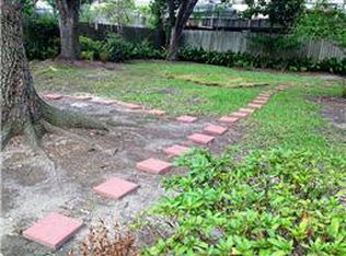 1166 Chimney Rock Rd, Houston, TX 77056