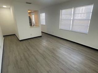 411 SE 10th St APT 5, Hallandale Beach, FL 33009