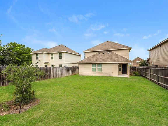 5th image of 8167 Dempsey Dr