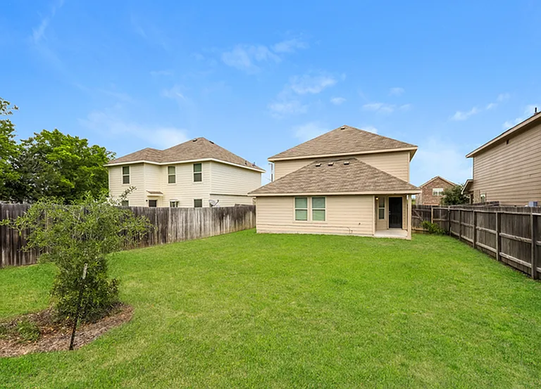 8167 Dempsey Dr — Photo 5