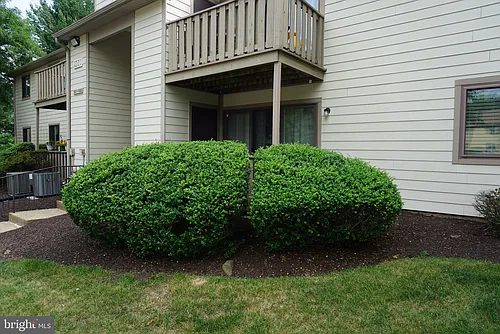 901 Thornton Ct #901 Photo 1 901 Thornton Ct #901 Photo 1