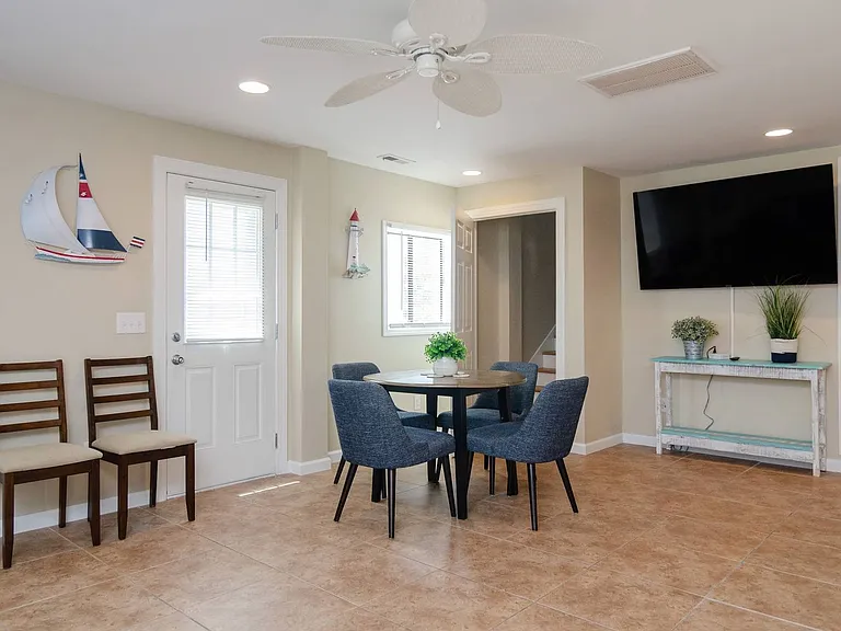 741 N Fort Fisher Blvd — Photo 27