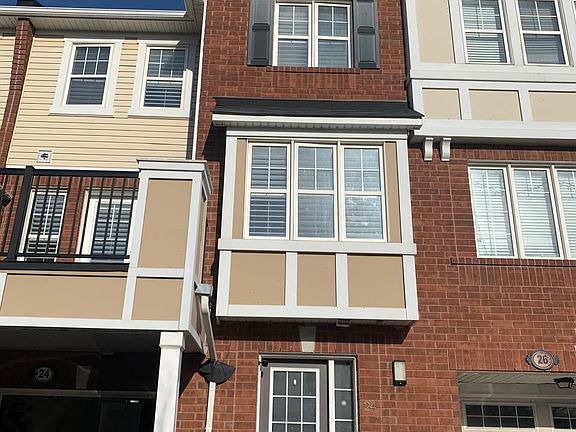 2nd image of 24 Midhope Way