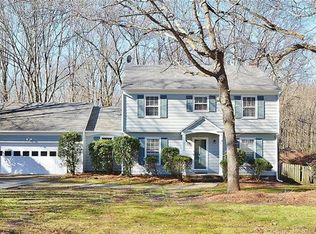 8824 Gruenewald Ln, Charlotte, NC 28210