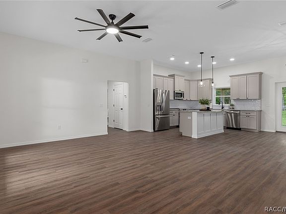 5th image of 3053 E Angelina St