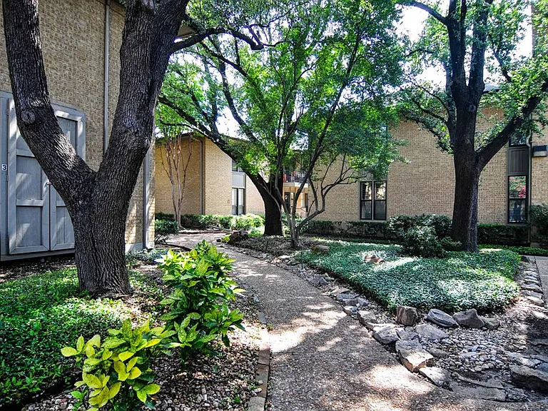 10757 Villager Rd #B — Photo 30