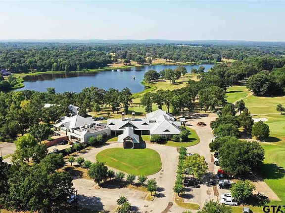 2nd image of 22510 Lake Jackson Dr