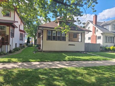 3826 N Hamlin Ave, Chicago, IL, 60618